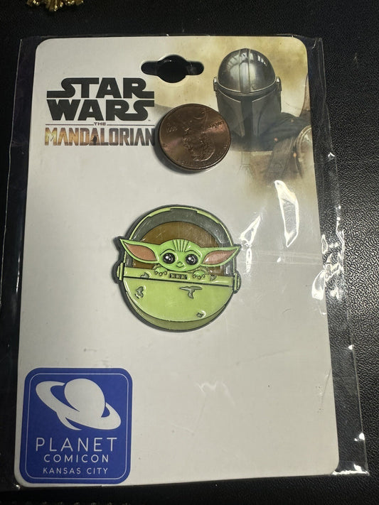 Star Wars Mandalorian Pin 2020 Baby Yoda The Child Carriage Planet Comicon KC