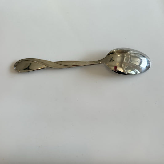 ONEIDA HEIRLOOM STAINLESS SATIN AQUARIUS PLACE / OVAL SOUP SPOON 7"