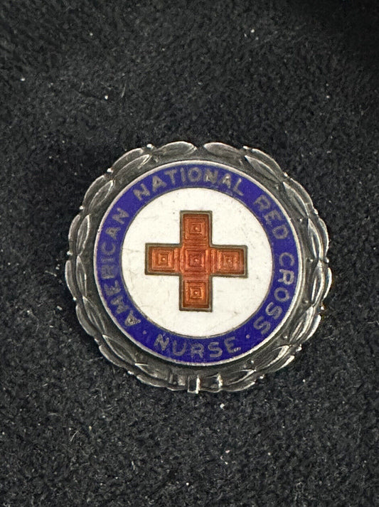 1950’s WALLACE STERLING SILVER AMERICAN NATIONAL RED CROSS NURSE ENAMEL PIN RARE