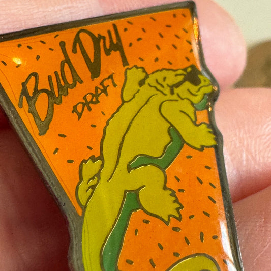 Bud Dry Draft Nevada Lapel Pin – Vintage Beer Advertising Gecko Design
