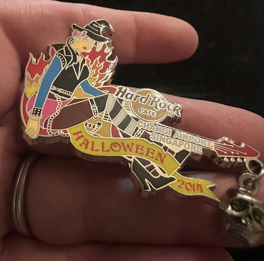 HARD ROCK CAFE SINGAPORE CHANGI AIRPORT Core Guitar Pin Badge Halloween 2014