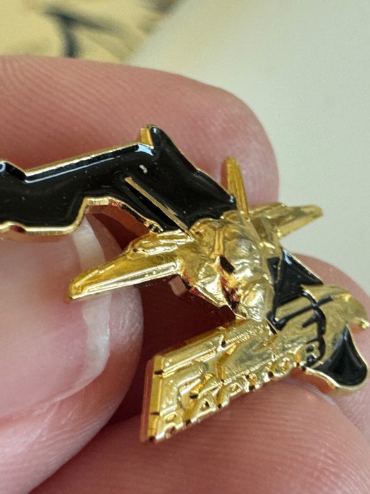 F-22 Raptor Fighter Jet Florida State Pin – Black & Gold Lockheed Martin