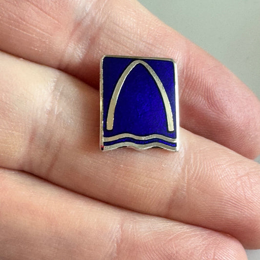 Vintage Blue Gateway Arch Pin Tie Tack – St. Louis Missouri Souvenir