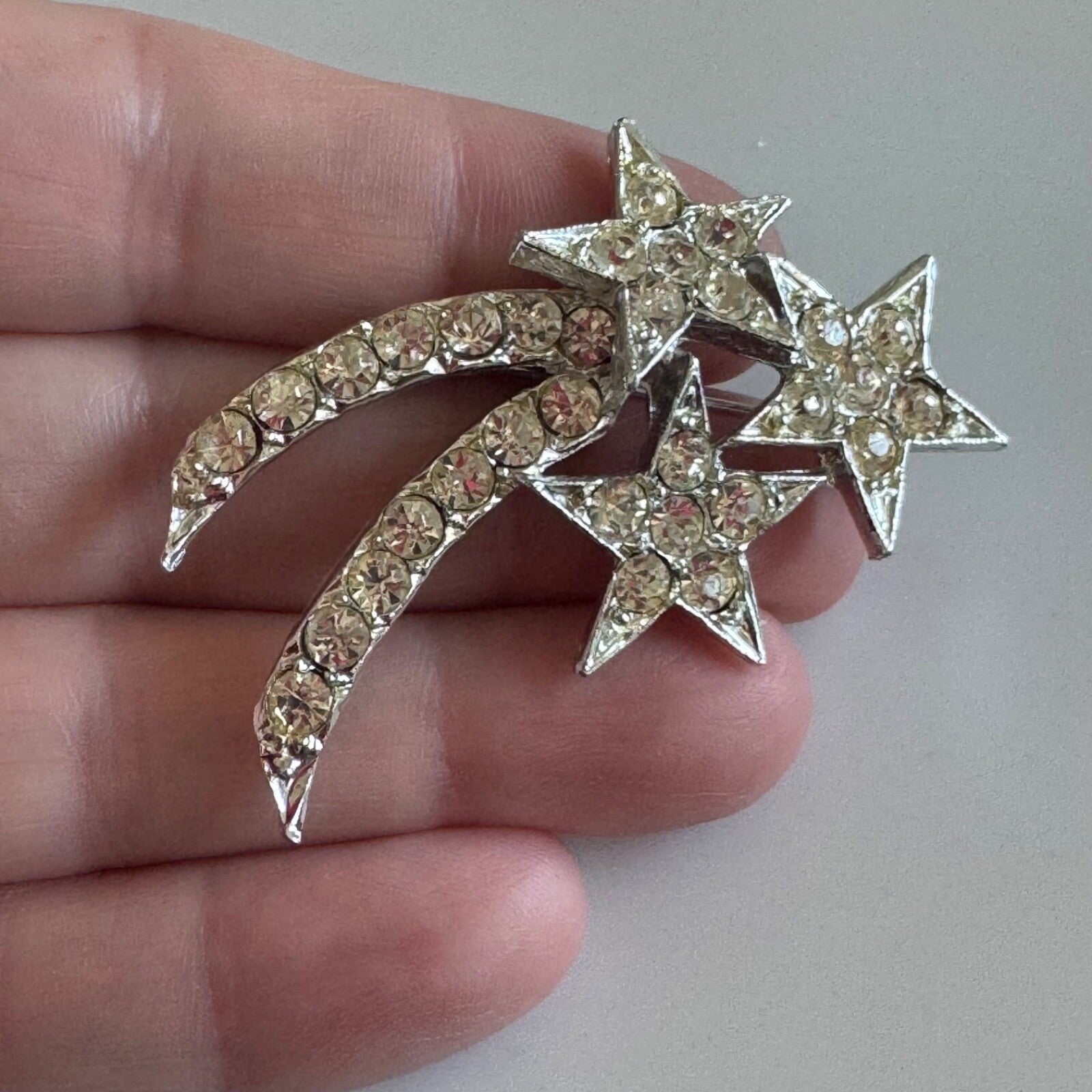 Vintage Silver Tone Shooting Star Brooch Crystal Rhinestone Pin