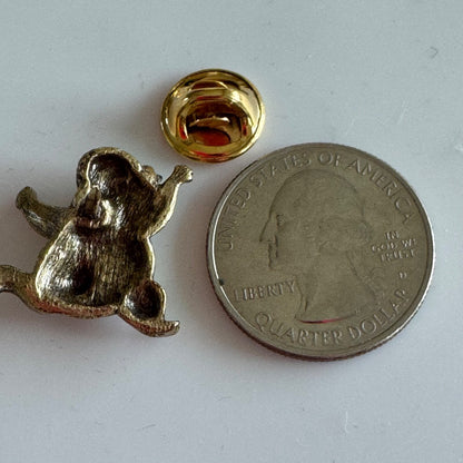Vintage Woodchuck Lapel Pin Tie Tack – Antiqued Gold Tone Animal Groundhog
