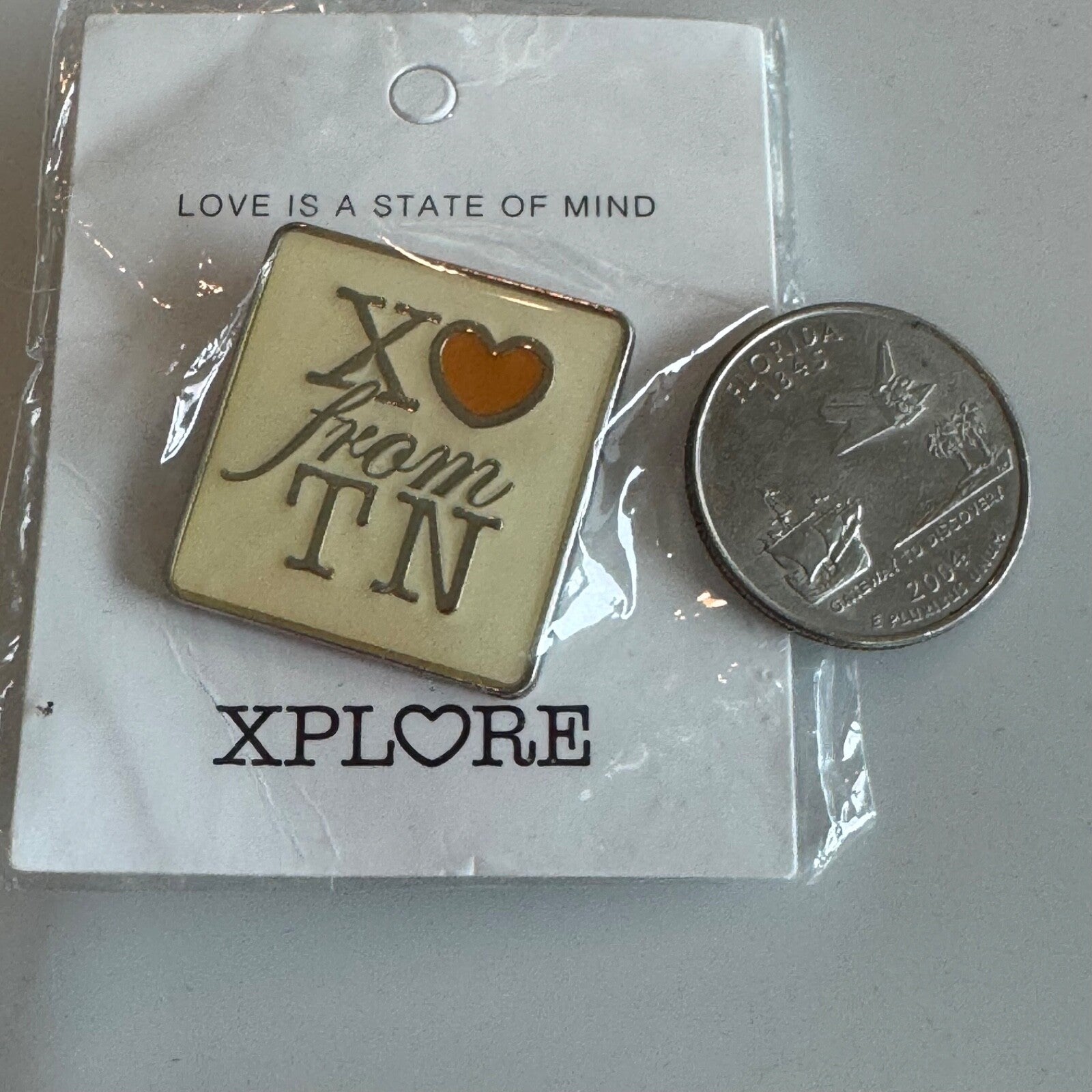 Xplore “XO from TN” Tennessee State Love Enamel Pin – Carded