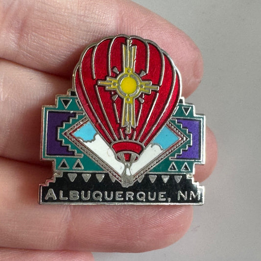 Vintage Albuquerque New Mexico Hot Air Balloon Lapel Pin Flag NM Festival