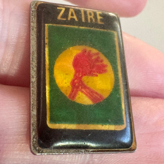 Vintage Zaire Flag Coat of Arms Souvenir Tourist Lapel Pin