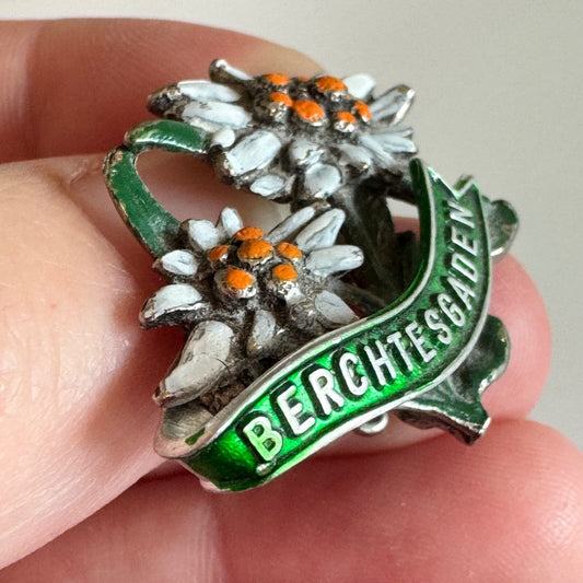 Vintage Berchtesgaden Edelweiss Flower Pin – Alpine Souvenir Badge