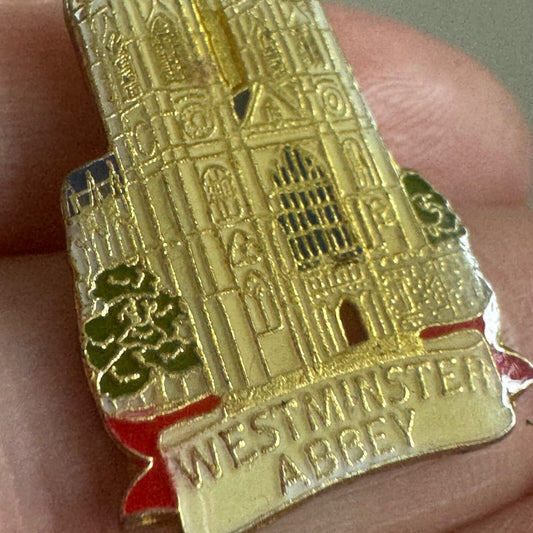 Vintage Westminster Abbey Souvenir Tourist Lapel Pin England UK