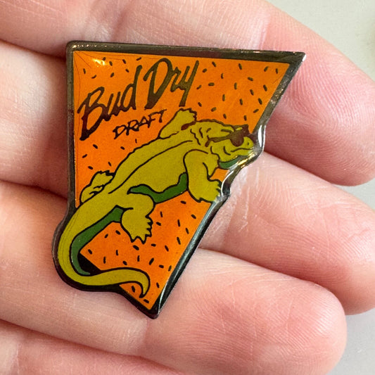 Bud Dry Draft Nevada Lapel Pin – Vintage Beer Advertising Gecko Design