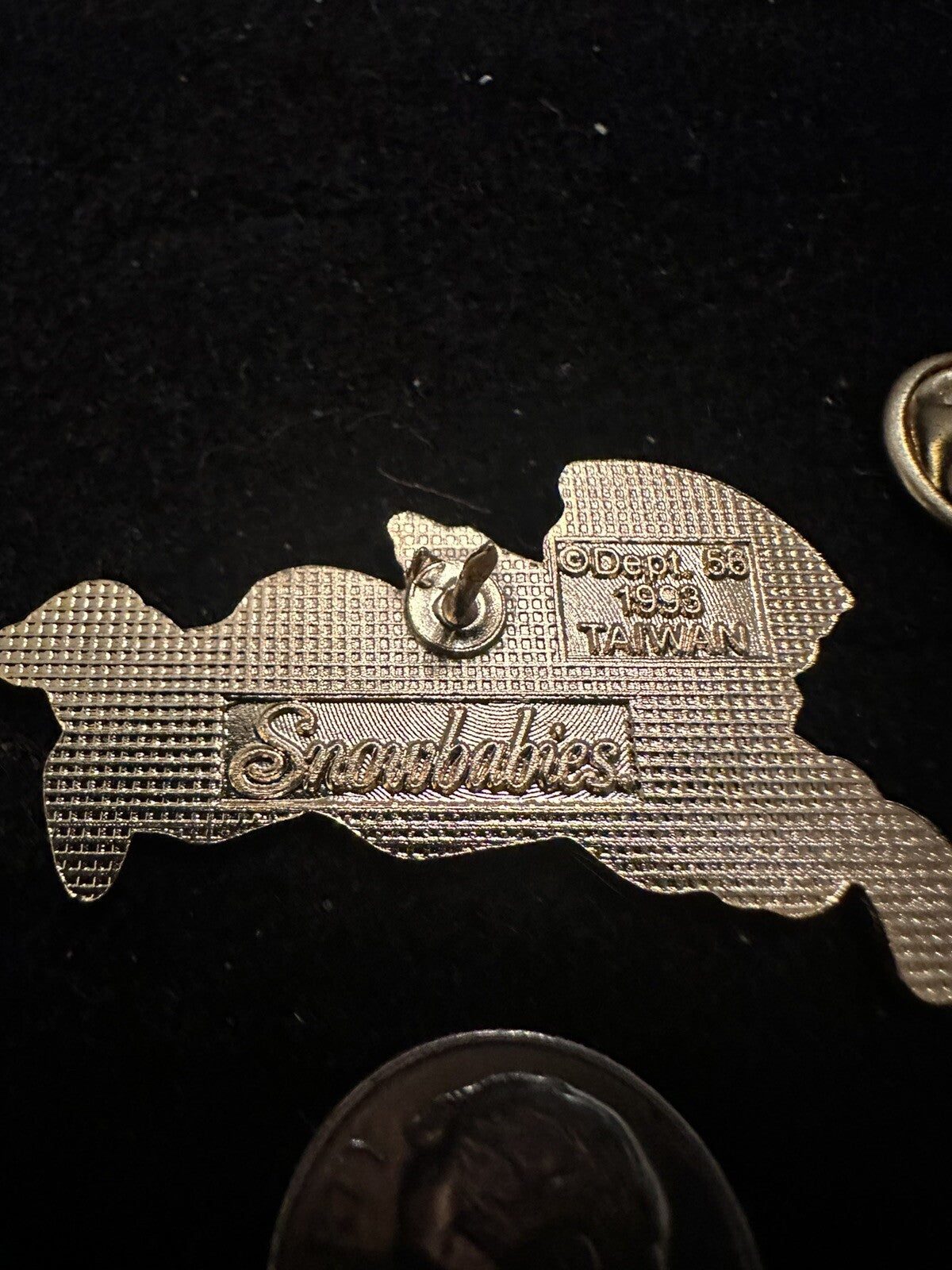 1993 Snowbabies Figure Blowing Bugle Horn Lapel Pin
