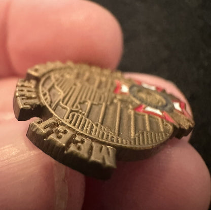 VETERANS OF FOREIGN WARS VFW Meet the Challenge Lapel Pin Hat Tac