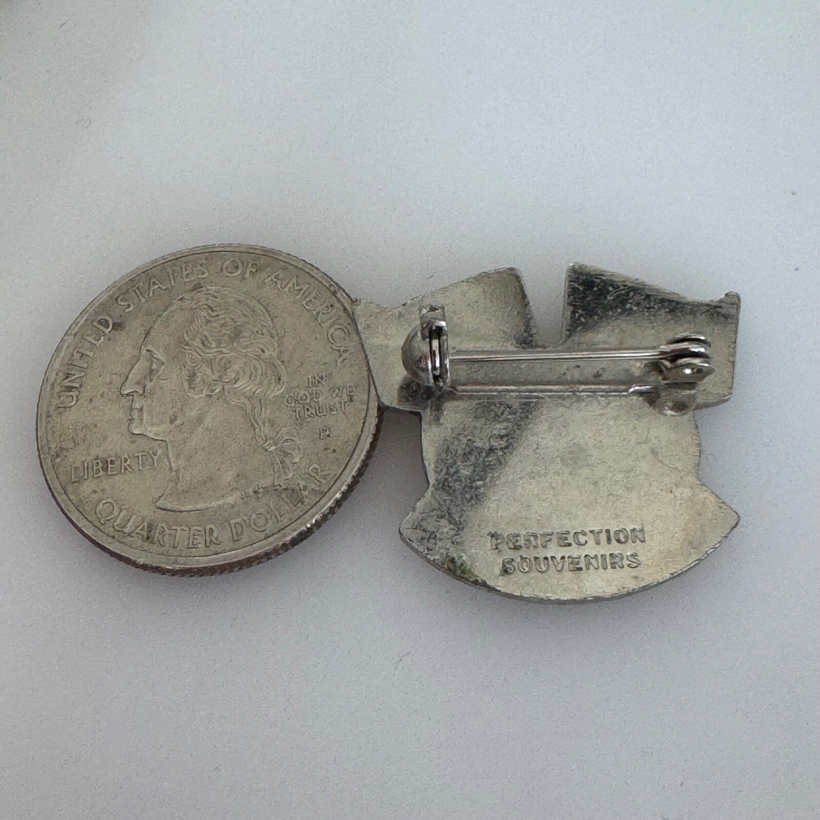Vintage 1988 World Expo Lapel Pin Australia UK Lapel Pin