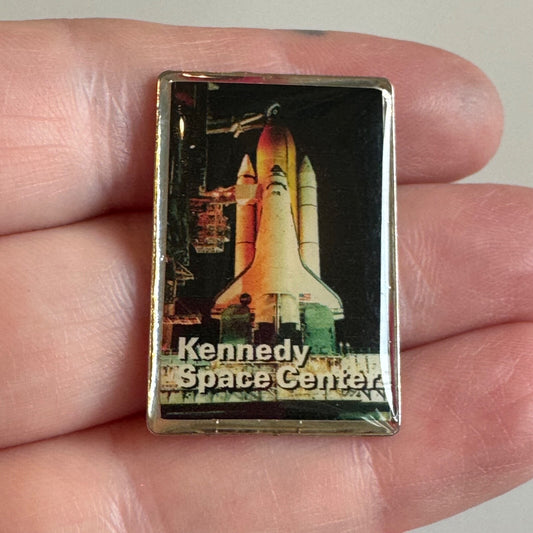 Vintage Kennedy Space Center Shuttle Photo‑Realistic Souvenir Lapel Pin