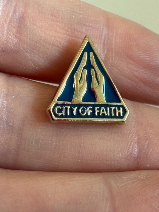 Vintage City of Faith Triangle Praying Hands Religious Pin Church