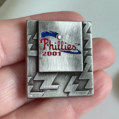 Vtg Philadelphia Phillies 2001 Pin – Brushed Metal MLB Square Badge Pewter Look