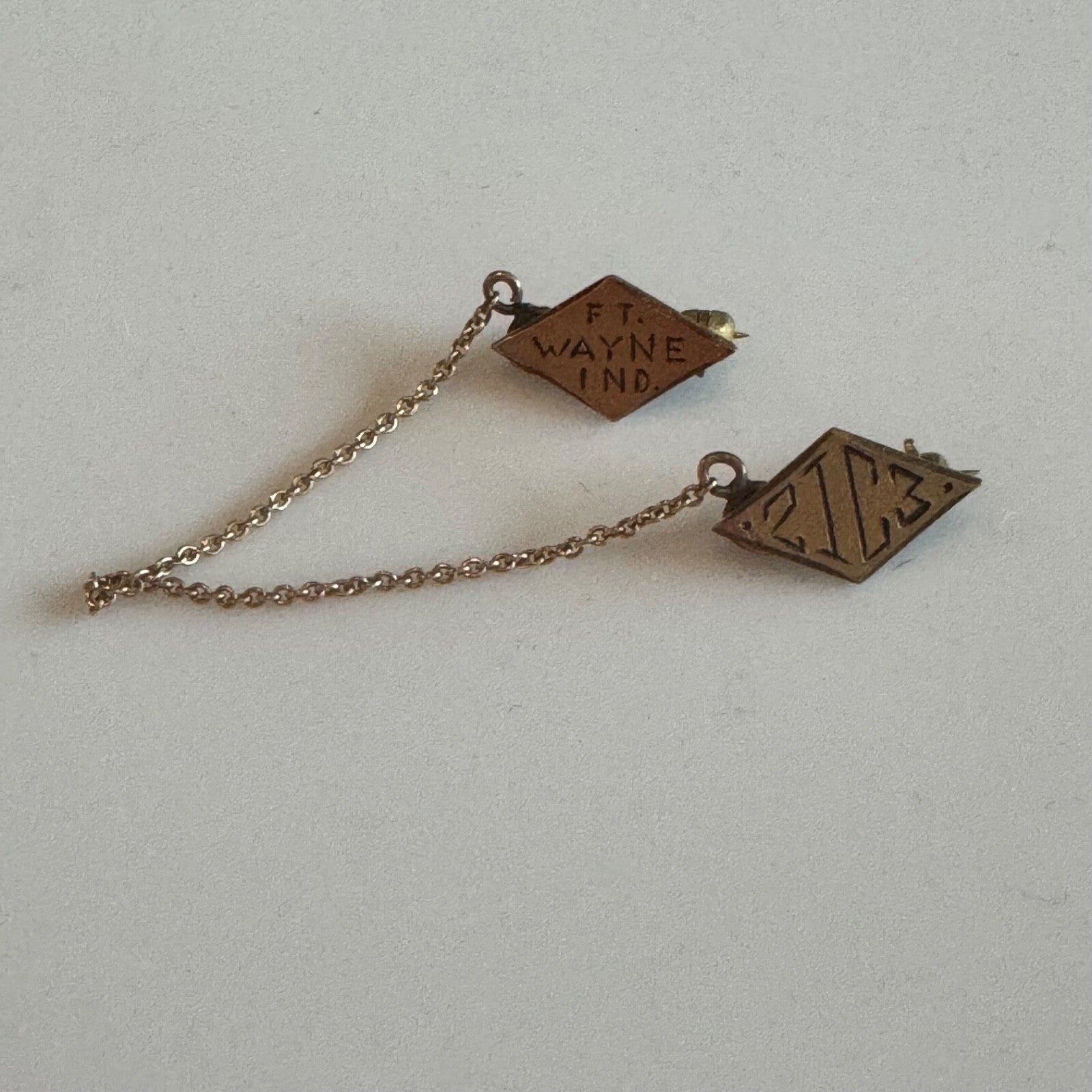 Antique 1923 Fort Wayne Indiana Chain Pin High School College Souvenir Ft.