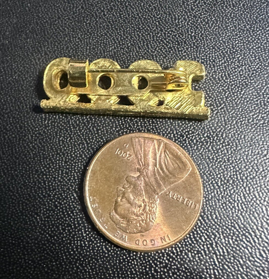 MARY KAY GOLD TONE 1000 RHINESTONE PINBACK BROOCH PIN COSMETICS CONSULTANT
