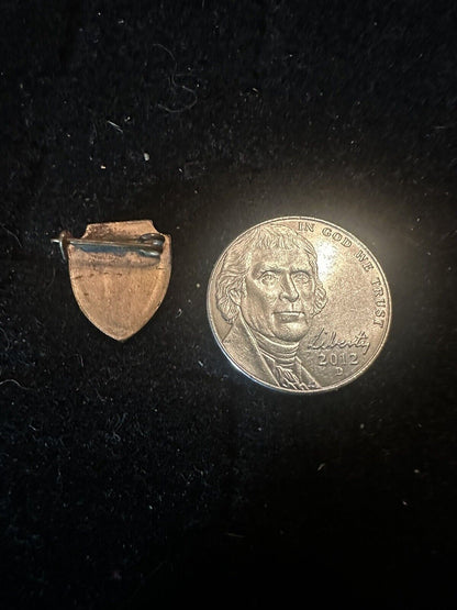 ANTIQUE THE FRANKLIN INSTITUTE SHIELD PIN BUTTON PINBACK PHILADELPHIA PA