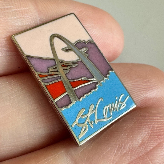 Vintage St. Louis Arch Sunset Scene Pin – Colorful Travel Souvenir Missouri