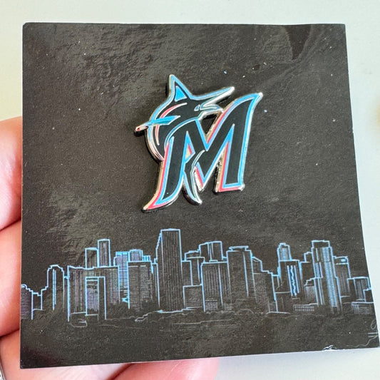 Miami Marlins MLB Team Pin – Baseball Logo Enamel Badge New on Card
