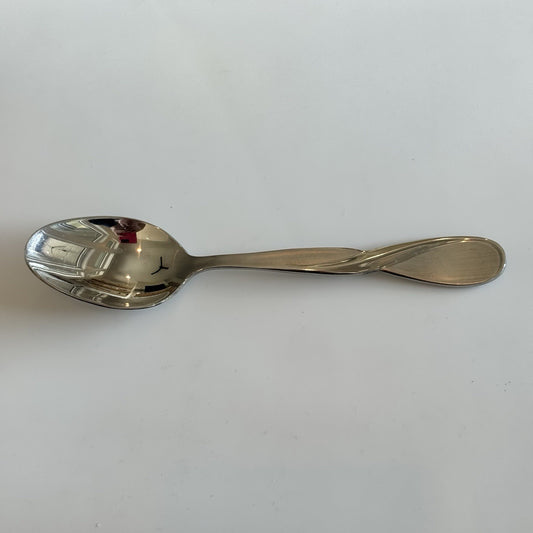 ONEIDA HEIRLOOM STAINLESS SATIN AQUARIUS PLACE / OVAL SOUP SPOON 7"