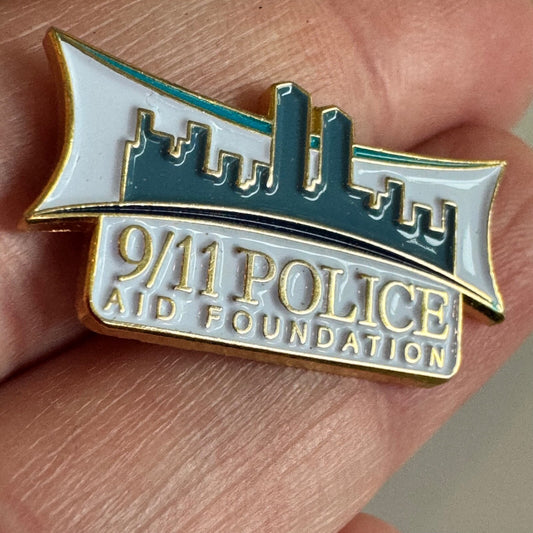 9/11 Police Aid Foundation Pin – Tribute NYC Skyline Design 9-11 September 11th