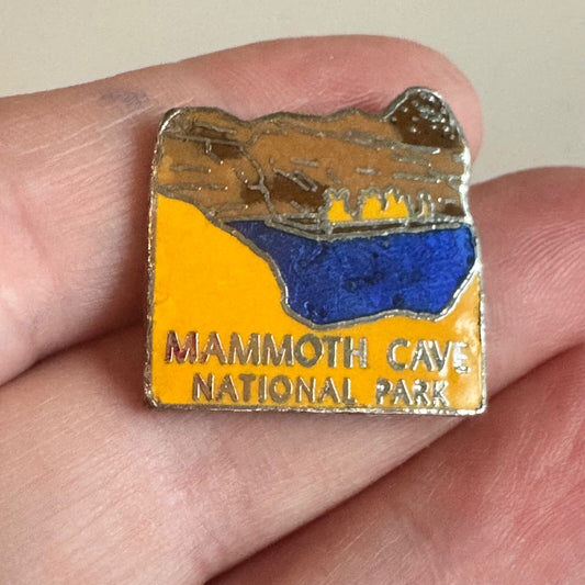 Vintage Mammoth Cave National Park Souvenir Pin – Travel Collectible
