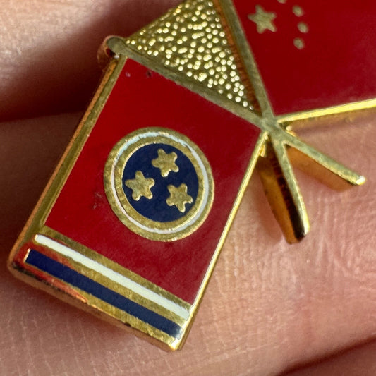 Tennessee and China Friendship Flag Lapel Pin Enamel Chinese Flags Tie Tack