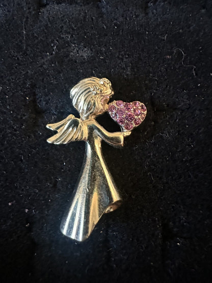 Vintage Avon NR Gold Tone Angel Pink Rhinestone Pave Heart Pin Brooch