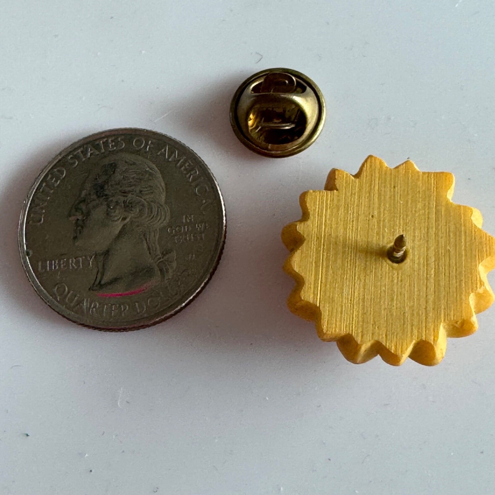Vintage Resin Sunflower Pin – Autumn Orange Yellow Brooch