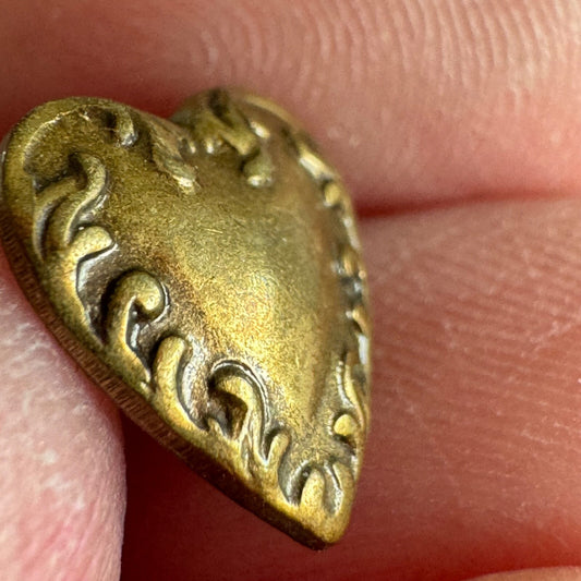 Tiny Antique Style Bronze Heart Pin – Ornate Romantic Brooch