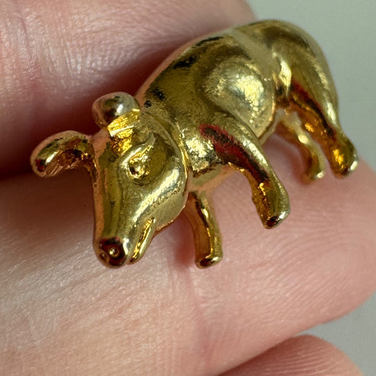 Gold Tone Pig Pin Tie Tack – Farm Animal Pin Cute Swine Design