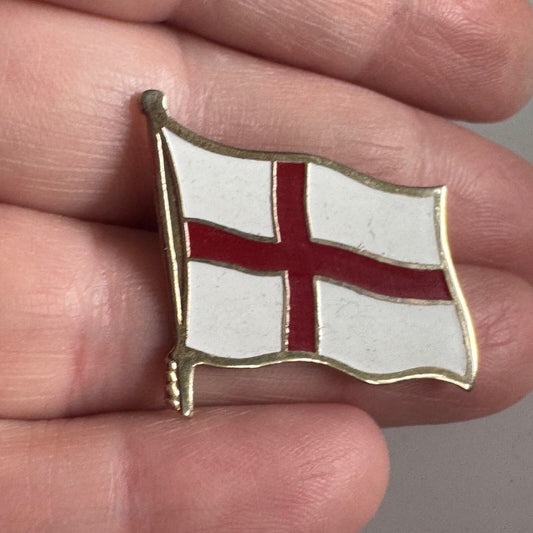 Vintage England Flag Lapel Pin UK Great Britain