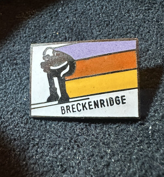 1980s Enamel Breckenridge CO Colorado Downhill Ski Lapel Hat Jacket Pin Skiing