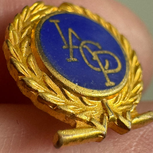 Vtg International Association Of Chiefs Of Police Pin IACP Screwback Lapel Pin