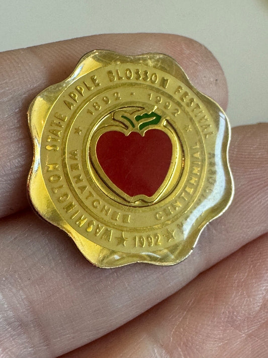 Vintage 1992 Wenatchee Apple Blossom Festival Pin Washington 