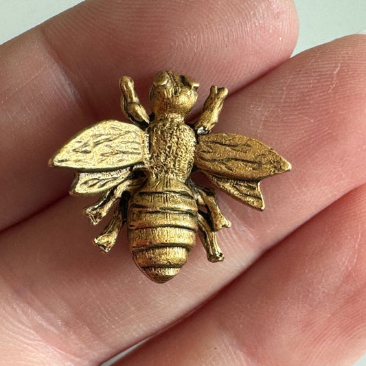 Antiqued Gold Bee Pin Tie Tack Brooch – Textured Insect Lapel Pin Nature Jewelry