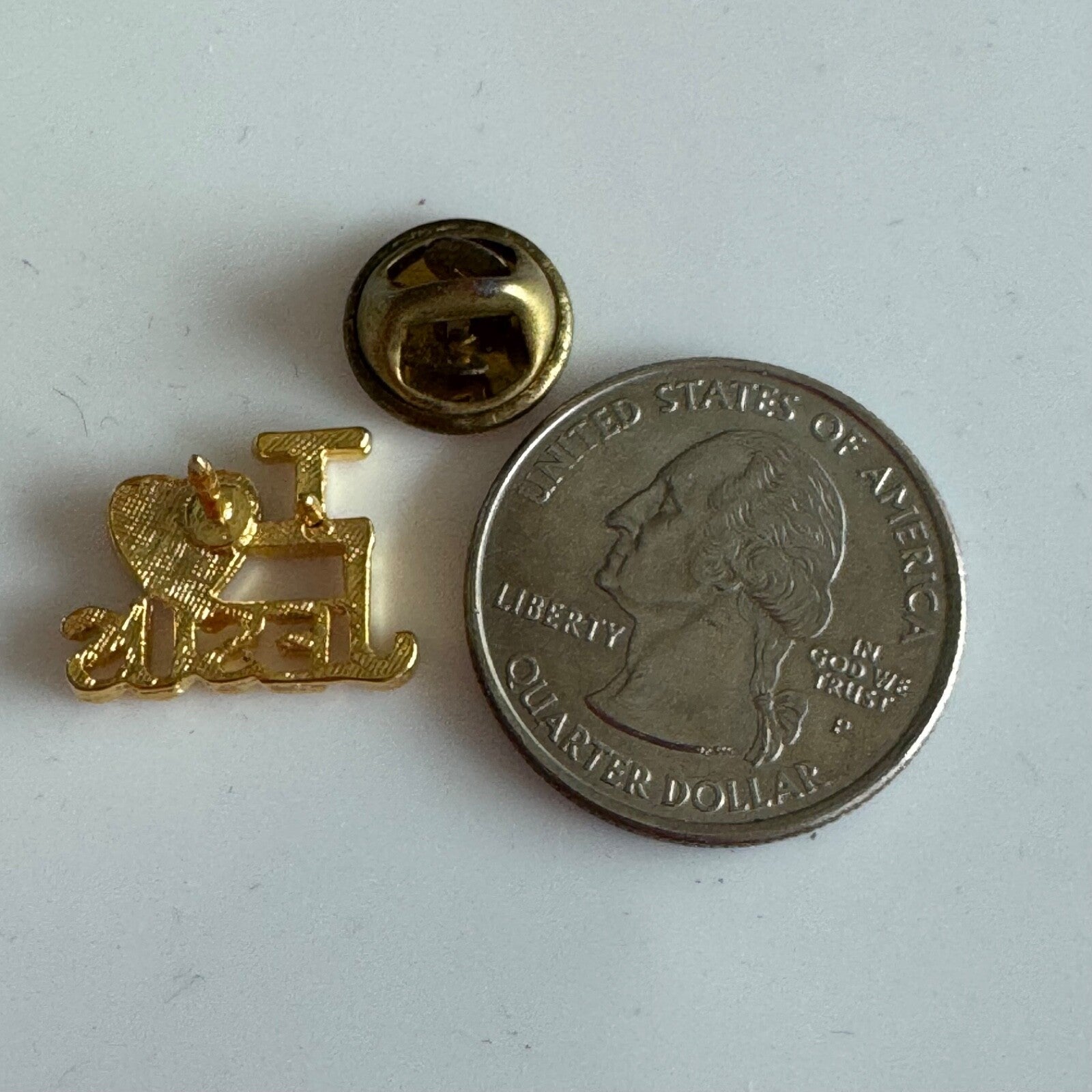 "I Love Jesus" Gold & Red Enamel Pin – Bold Faith Statement Love Heart