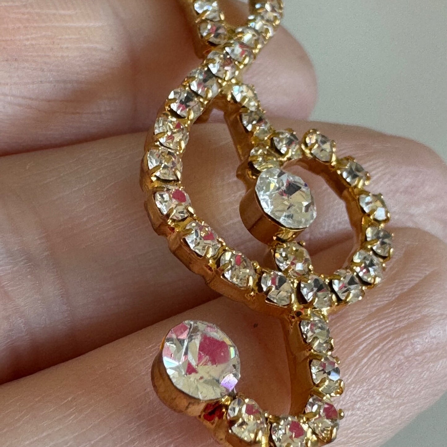Vintage Rhinestone Treble Clef Brooch Pin Gold Tone