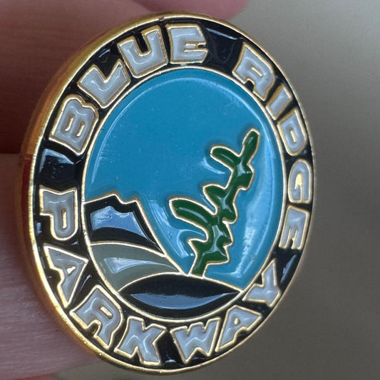 Blue Ridge Parkway Souvenir Tourist Enamel Lapel Pin 