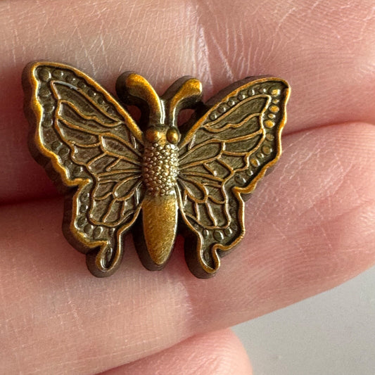 Antiqued Bronze Tone Butterfly Pin Brooch – Textured Wings Insect Jewelry