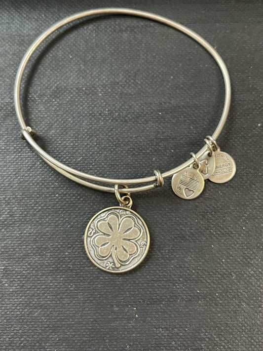 Alex & Ani Four Leaf Clover 2015 Bangle Bracelet