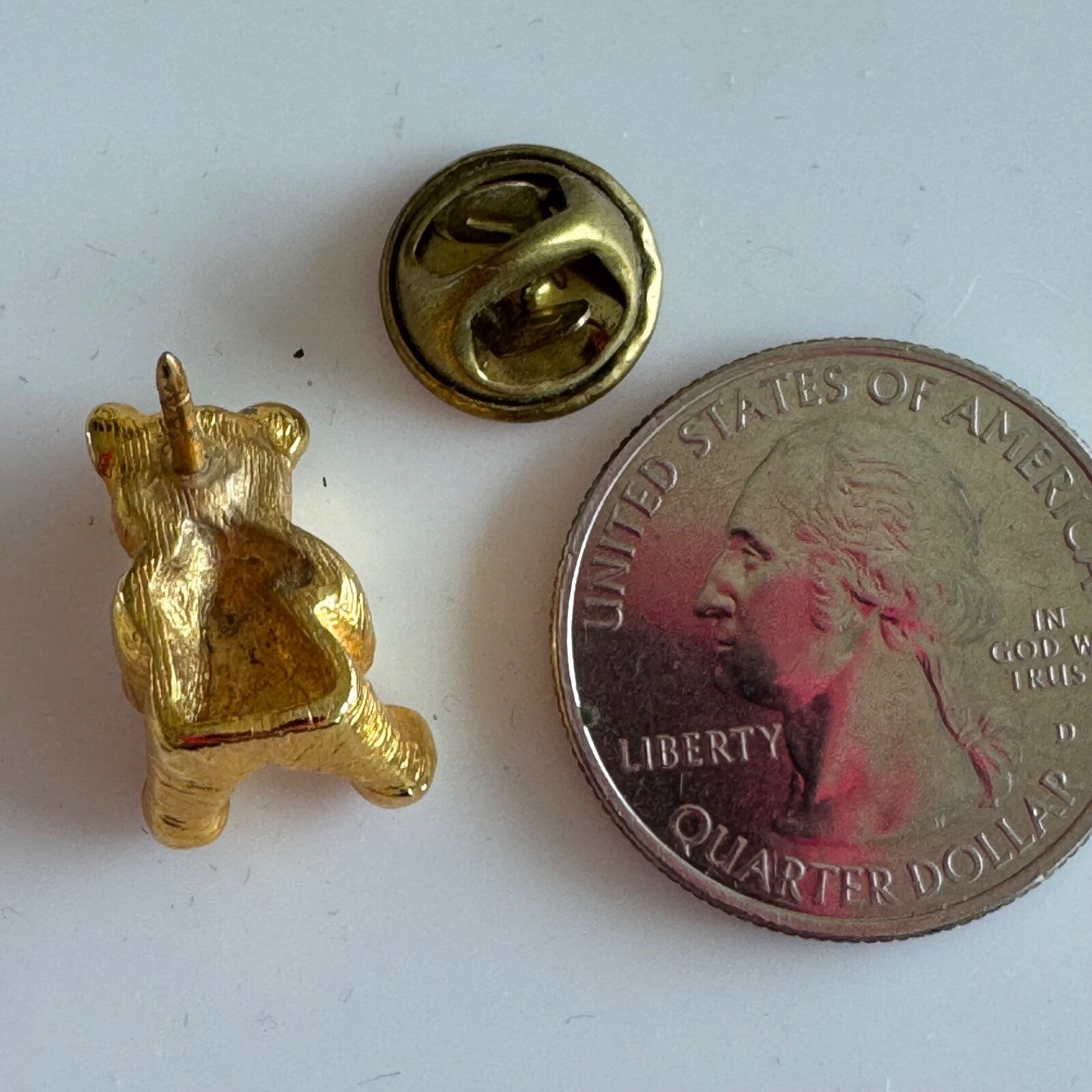 Teddy Bear Brooch with Crystal Heart – Gold Tone Cute Pin