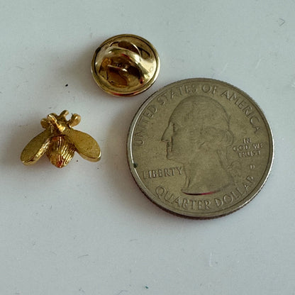 Vintage Miniature Gold Bee Brooch – Small Insect Pin Vintage Jewelry