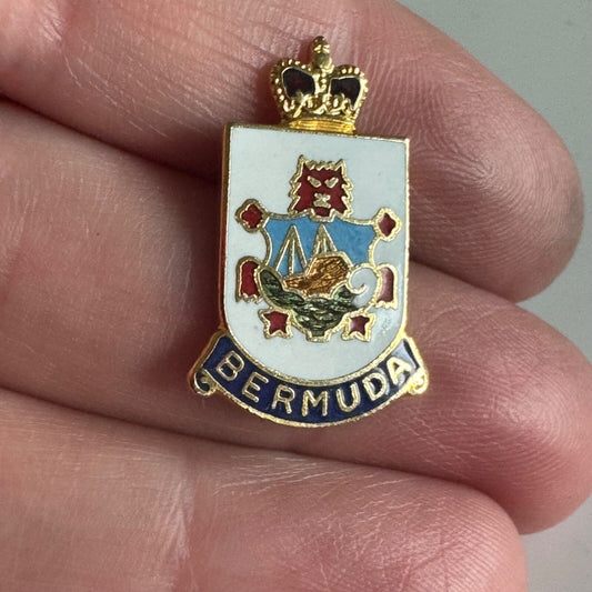 Vintage Bermuda Coat of Arms Souvenir Tourist Lapel Pin