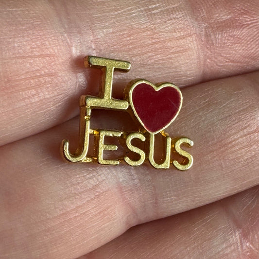 "I Love Jesus" Gold & Red Enamel Pin – Bold Faith Statement Love Heart