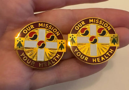 121st General Hospital Army Pair of Our Mission Your Health U.S. Army DI Pin