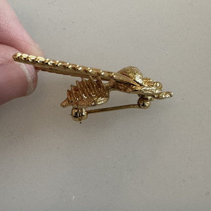 Vintage MONET Signed Gold Tone Bumble Bee Insect Bug Brooch Pin Wire